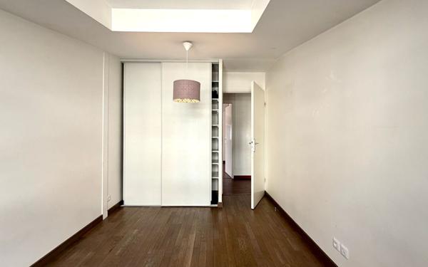 Appartement à louer    4 pièces • 84,76 m2 Joinville-le-Pont