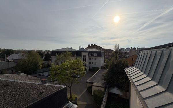 Appartement à louer    4 pièces • 84,76 m2 Joinville-le-Pont