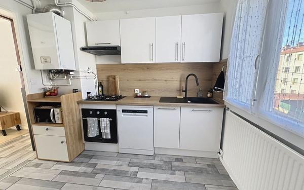 Appartement à vendre    4 pièces • 75,19 m2 Valence