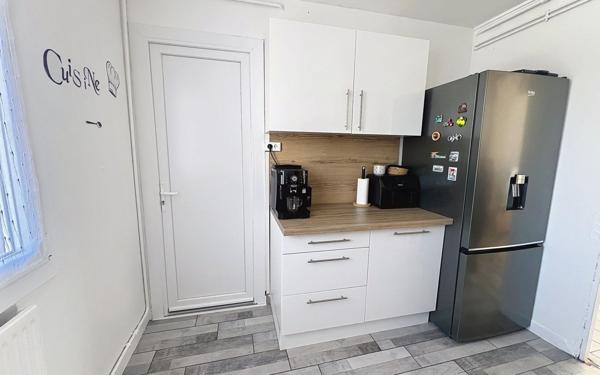 Appartement à vendre    4 pièces • 75,19 m2 Valence