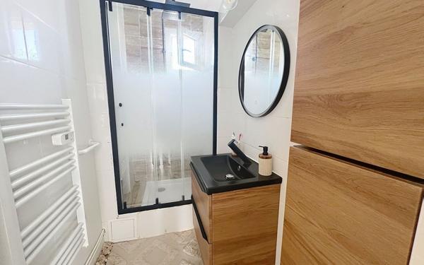 Appartement à vendre    4 pièces • 75,19 m2 Valence