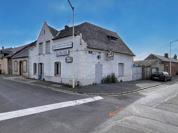 Vente                                                      Maison
                        
                     8 pièces                      149 m2                     à Pierrepont
