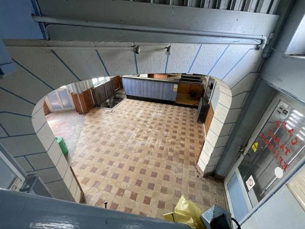 Vente                                                      Maison
                        
                     8 pièces                      149 m2                     à Pierrepont