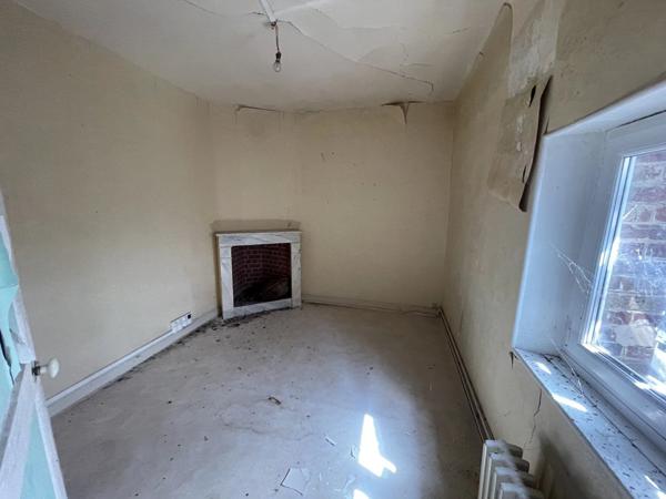 Vente                                                      Maison
                        
                     8 pièces                      149 m2                     à Pierrepont