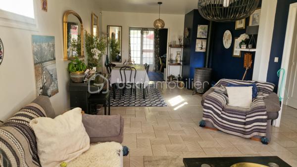 🏡 Magnifique pavillon d'environ 95 m², dans un lotissement calme, idéalement agencé pour votre confort !                                                                                   Dès l’entrée, vous découvrirez un couloir menant à un spacieux salon-salle à manger d'environ 28 m², agrémenté d'un poêle à bois, parfait pour recevoir ✨.                                                                                                                                                                       Un bureau d'environ 11 m², une chambre cosy d'environ 11 m², ainsi qu’une cuisine aménagée et équipée d'environ 8 m².                Au sous-sol, profitez d’une cuisine d’été d'environ 9 m², d’une seconde chambre d'environ 12 m² avec placard,                                     Une cave, et un immense garage d'environ 53 m² 🚗.                                                                                                                              Chauffage au bois et convecteurs, fenêtres en survitrage, raccordement au tout à l’égout...  
Terrain 1031 m2 clôturé.                                                                                                                                                                                      Une opportunité rare à saisir prés des commerces et des écoles,  dans un cadre paisible 🌳.                                                                                                                 Contactez-nous dès maintenant pour une visite !