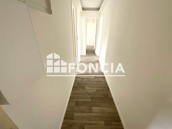 Appartement 4 pièces T4 F4 68 m² à Rosny-sous-bois 93110 à vendre