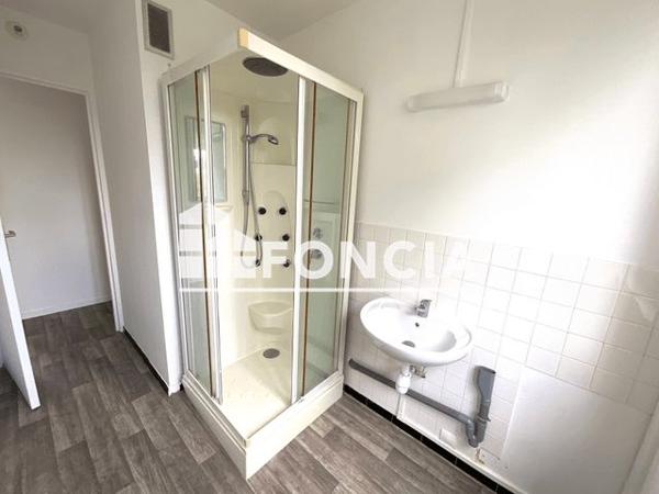 Appartement 4 pièces T4 F4 68 m² à Rosny-sous-bois 93110 à vendre