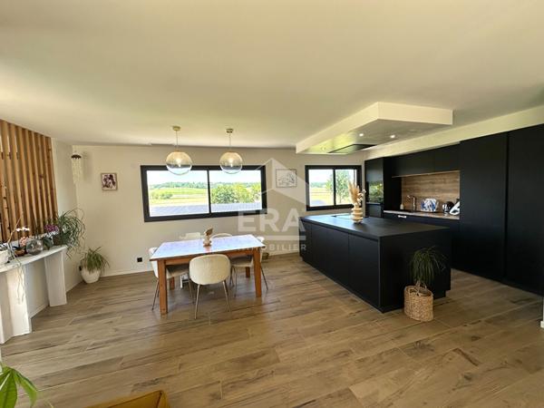 Maison contemporaine 5 pièces 131 m2