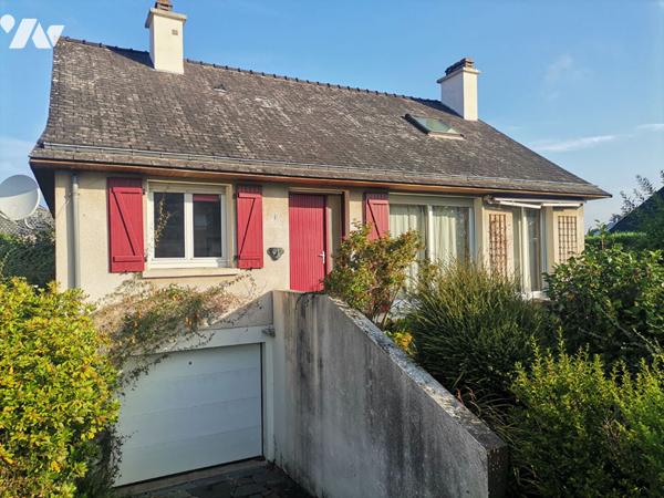 MONTFORT SUR MEU - Maison de 106 m² hab., sur sous-sol, 4 chambres et terrain de 532 m²
