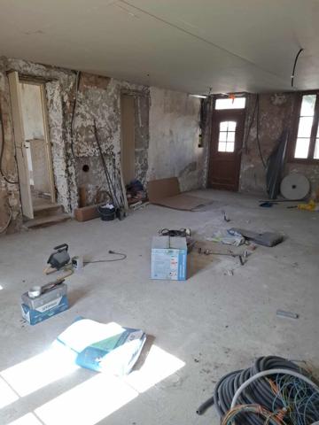 Maison à rénover Le Creusot 3 pièce(s) 68 m2 avec terrain 647m2