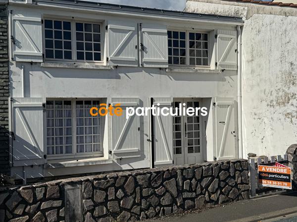 Vente
                Maison80,53 m² - 3 Pièces -
                    SAINT MICHEL EN L HERM (85580)