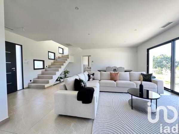 Maison à vendre 4 pièces 131 m² Saint-Gilles