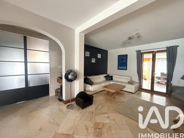 Maison à vendre 8 pièces 360 m² Jaunay-Marigny