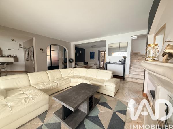 Maison à vendre 8 pièces 360 m² Jaunay-Marigny