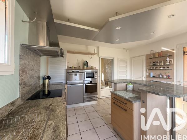 Maison à vendre 8 pièces 360 m² Jaunay-Marigny