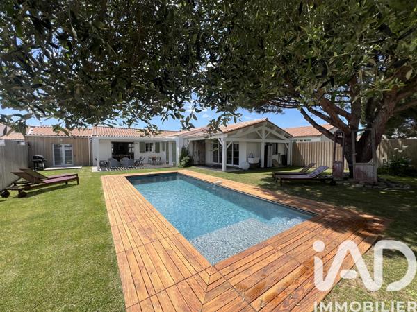 Maison à vendre 6 pièces 164 m² Sainte-Marie-de-Ré