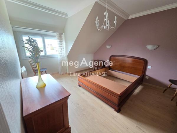 Maison à FOUGERES, 35300 - 4 pièces 97m²