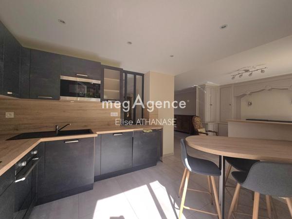 Maison à FOUGERES, 35300 - 4 pièces 97m²