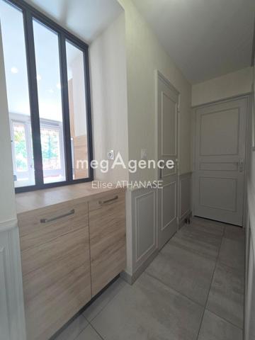 Maison à FOUGERES, 35300 - 4 pièces 97m²