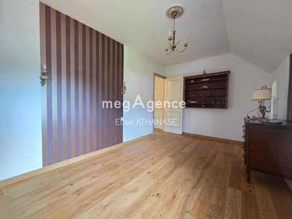 Maison à FOUGERES, 35300 - 4 pièces 97m²