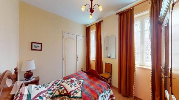 ENSEMBLE IMMOBILIER - LES PIEUX