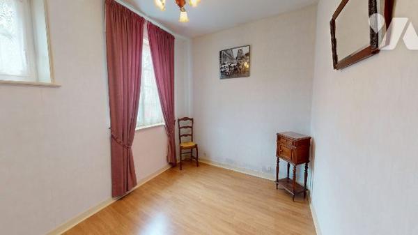 ENSEMBLE IMMOBILIER - LES PIEUX