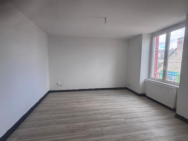 Appartement Loudeac 3 pièce(s)