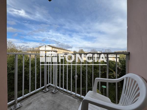 Location Studio meublé 33.25 m² - ACROPOLIS Perigueux 24000