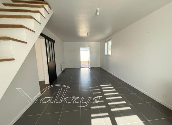 Maison proche mer et commodités -7P- Terrain 1000m2 zone U