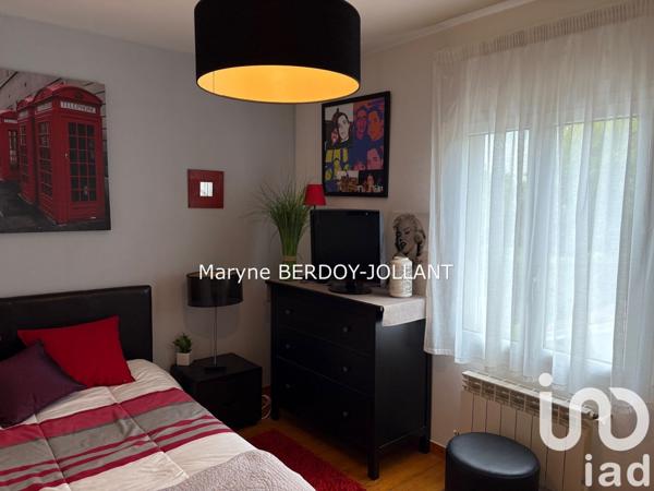 House for sale 4 rooms 105 m² Bon-Encontre