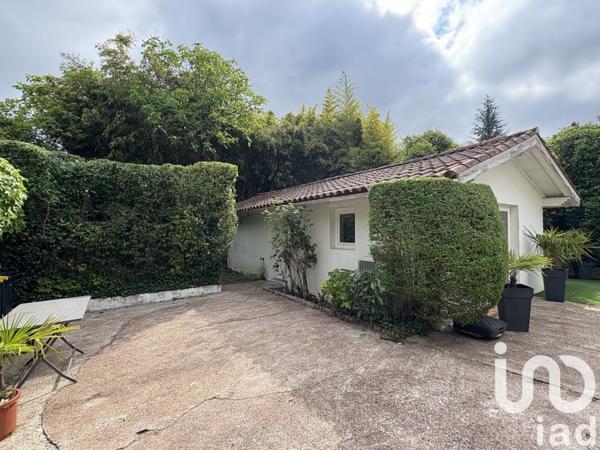 House for sale 4 rooms 105 m² Bon-Encontre