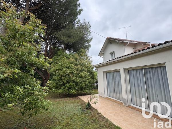 House for sale 4 rooms 105 m² Bon-Encontre