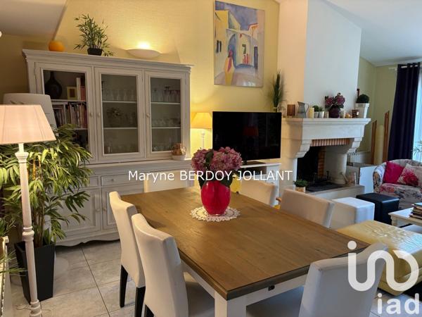 House for sale 4 rooms 105 m² Bon-Encontre