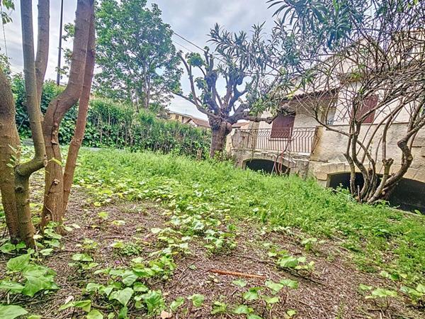 Maison  5 pièce(s) 150 m2