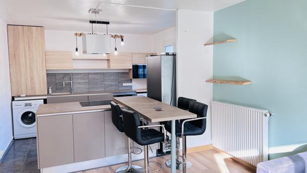 Quimper (29000) Appartement T3 meublé de 63 m² avec double balcon - Quimper Rue de Gascogne