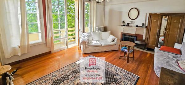 Maison bourgeoise 7 pièce(s) 220 m2