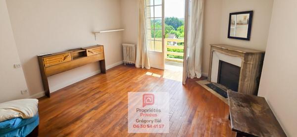 Maison bourgeoise 7 pièce(s) 220 m2