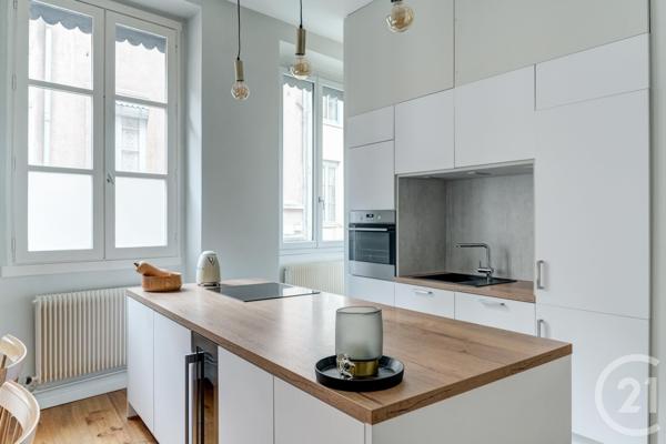 Appartement F2 à vendre  2 pièces - 62,06 m2 LYON - 69005