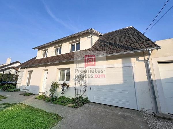 Maison individuelle Le Perray En Yvelines 6 pièces 165 m2