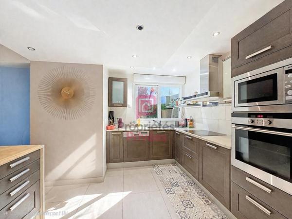 Maison individuelle Le Perray En Yvelines 6 pièces 165 m2