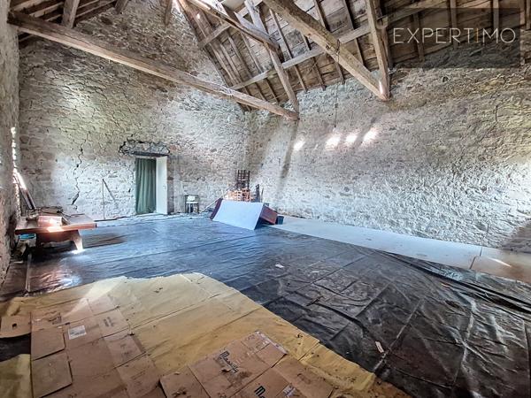 Alrance (12430) Maison de 130 m² 4 CH 5P avec terrain + Grange + Possibilité Gites/Chambres d'hôtes