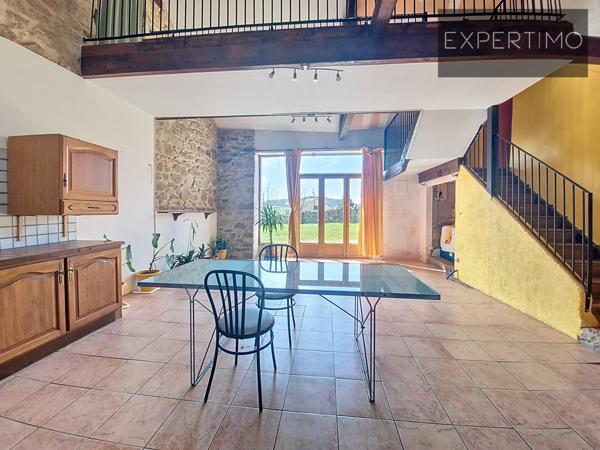 Alrance (12430) Maison de 130 m² 4 CH 5P avec terrain + Grange + Possibilité Gites/Chambres d'hôtes