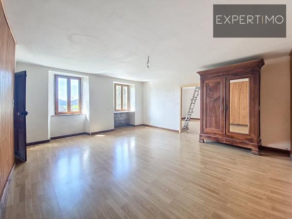 Alrance (12430) Maison de 130 m² 4 CH 5P avec terrain + Grange + Possibilité Gites/Chambres d'hôtes