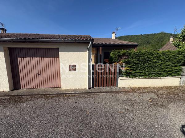 MAISON T3 AVEC JARDIN /TERRASSE COUVERTE ET GARAGE