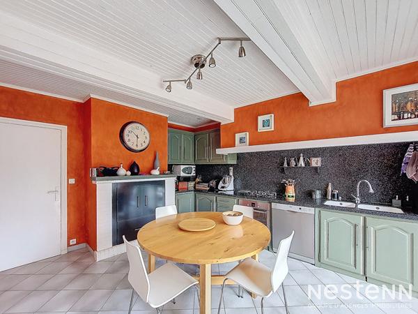 A Vendre Maison de 210 m² avec dépendances, garage et parc arboré de plus de 3700 m² à Gazaupouy