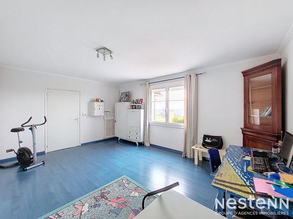 A Vendre Maison de 210 m² avec dépendances, garage et parc arboré de plus de 3700 m² à Gazaupouy
