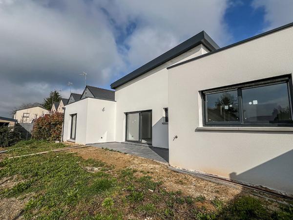 Maison Les Garennes Sur Loire de 5 pièces de 185 m2 avec jardin