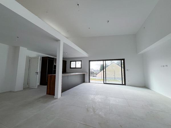 Maison Les Garennes Sur Loire de 5 pièces de 185 m2 avec jardin