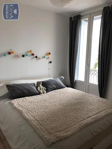 Appartement à louer 2 pièces 48.47m² Gignac (34150)