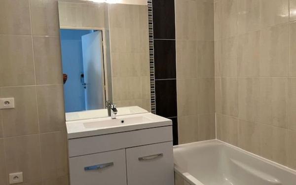 Appartement à vendre    2 pièces • 47 m2 Écully